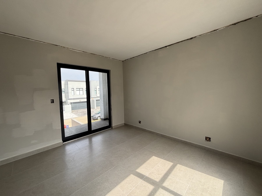 3 Bedroom Property for Sale in Sandown Western Cape